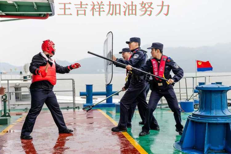 中国游泳队防线失误导致痛失好局 战术调整效果逐渐显现 中国游泳队防线失误导致痛失好局 战术调整效果逐渐显现